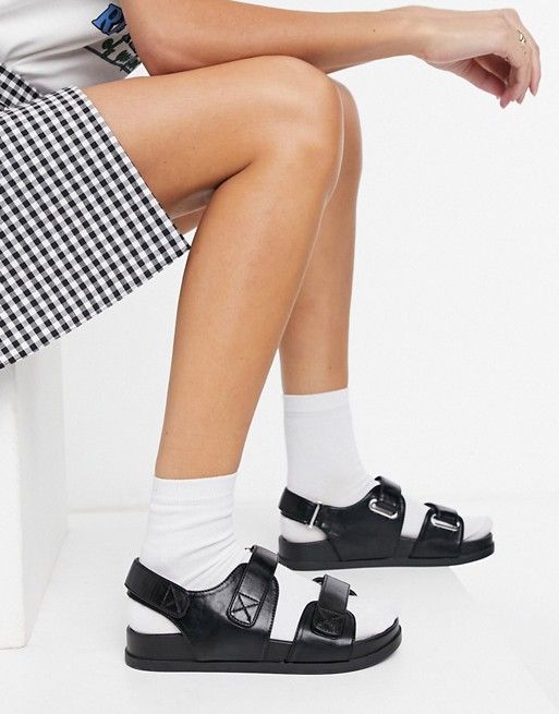 ASOS DESIGN Wide Fit Factually sporty sandals in black