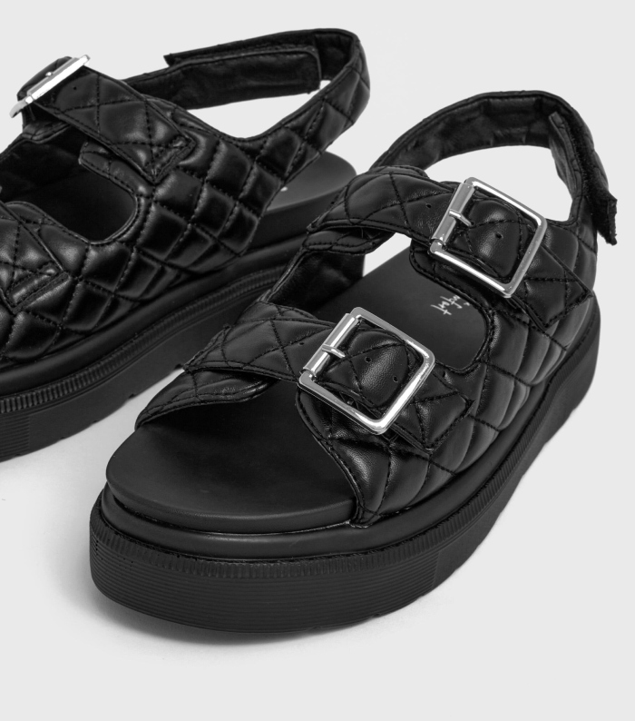 New Look Black Quilted Chunky Footbed Sandals
