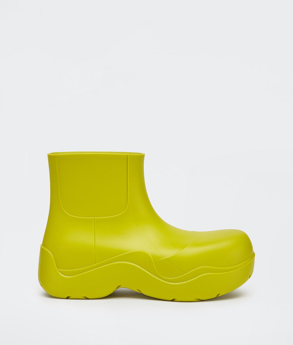 The trendy Bottega Veneta Puddle rain boots