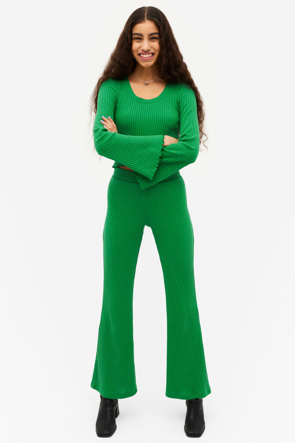 
Green flared sleeve ribbed knit top and Ribbed knit green trousers