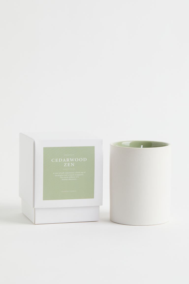 Scented candle in a ceramic holder H&M Home