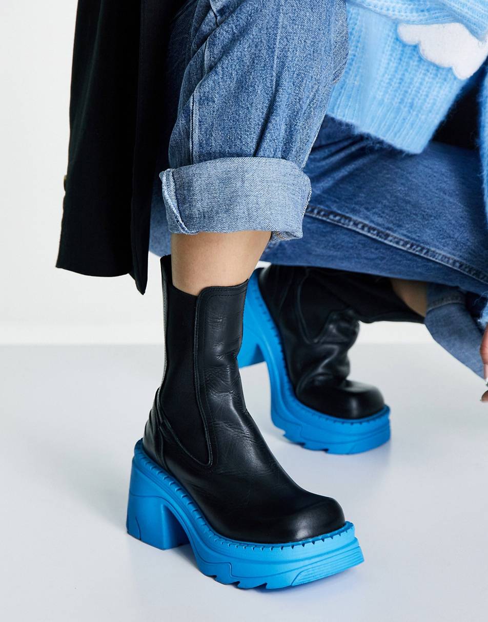 Haiti chunky heeled chelsea boot in black and blue Topshop