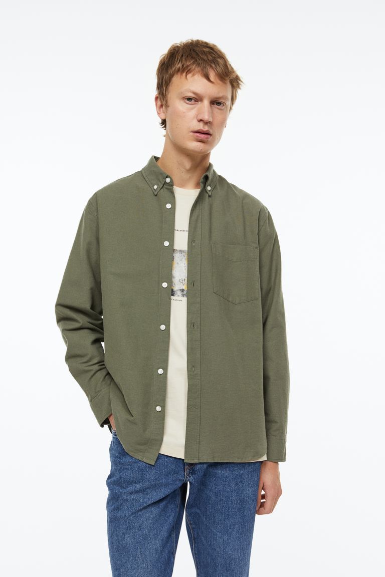 Regular Fit Oxford shirt in Khaki green from H&M 