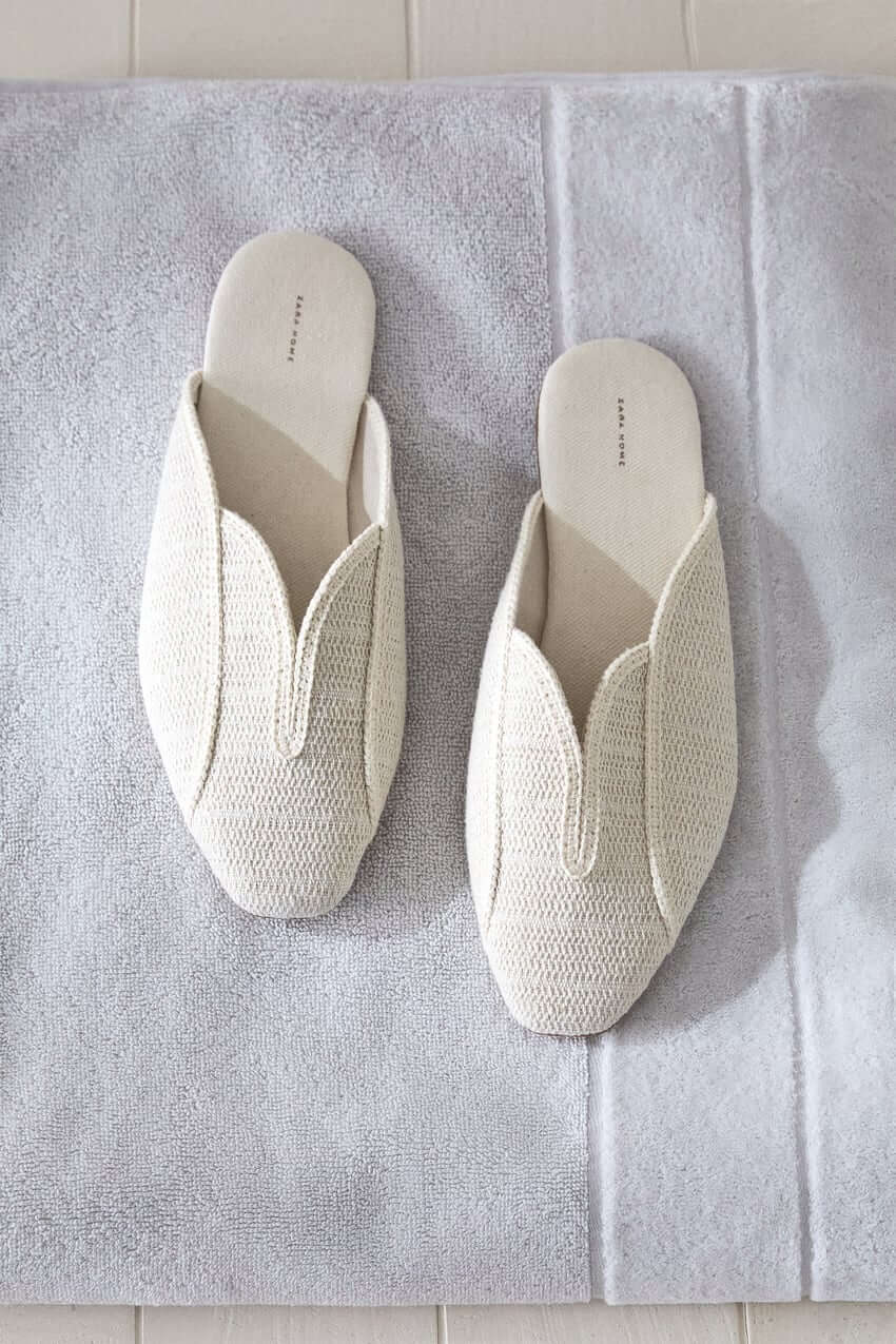 Zara Babouche Slippers With Detailing 