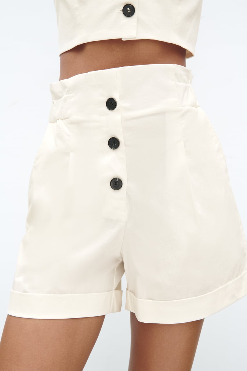 Paperbag bermuda shorts with turn-up hems from Zara