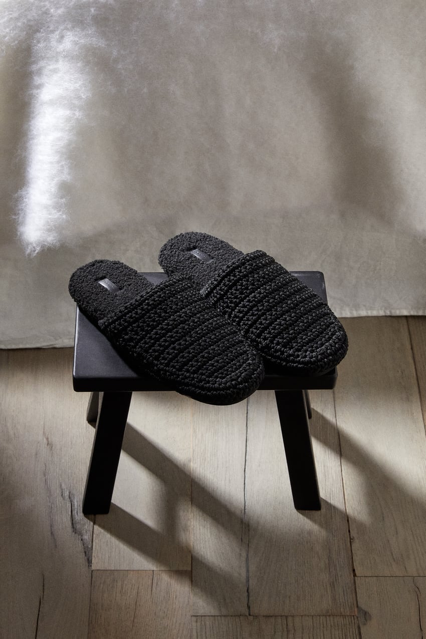 Zara Crochet Mule Slippers 