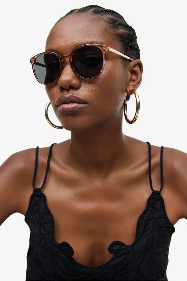Round sunglasses in Pink from H&M