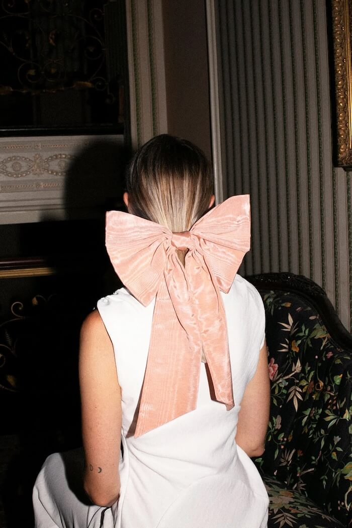 Best Hair Bows For Adults 2024 - 13 Cute Hair Accessories That Nail the Coquette Aesthetic 2 Best Hair Bows For Adults 2024 – 13 Cute Hair Accessories That Nail the Coquette Aesthetic