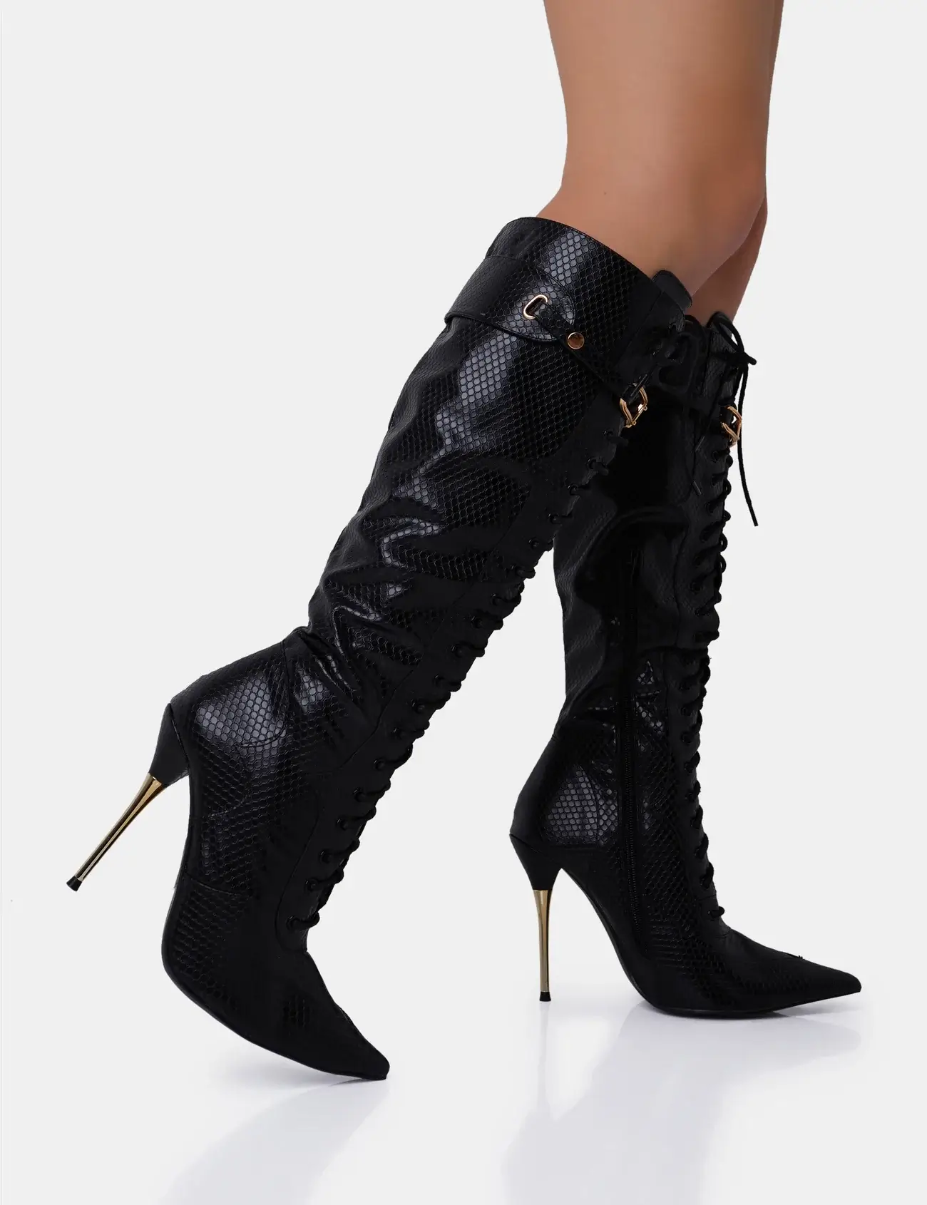 Does Public Desire Run Small? Your Guide to the Shoe Brand's Sizing 2 Does Public Desire Run Small? Your Guide to the Shoe Brand’s Sizing
