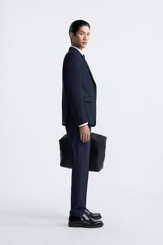 Best Zara Men's Suits 2024 - 11 Sharp Tailoring Sets We Love 4 Best Zara Men’s Suits 2024 – 11 Sharp Tailoring Sets We Love